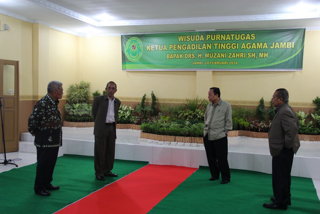 Hakim Agung Saksikan Gladi Bersih Wisuda Purna Tugas KPTA Jambi 