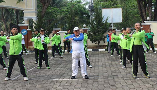 Senam Sehat Bersama KPTA Jambi (13/11)