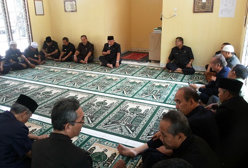 Tausiyah Ramadhan; Allah Akan Mengangkat Derajat Orang Yang Berilmu, oleh: H. Djajusman MS (07/07)
