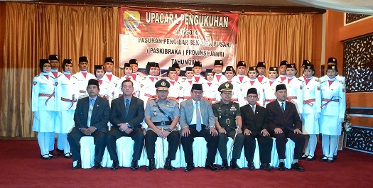 Wakil Ketua PTA Jambi Hadiri Pengukuhan Paskibraka Prov Jambi