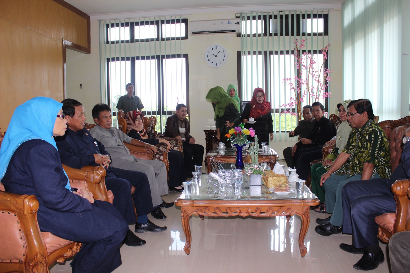 Rombongan PTA Jambi Sambangi PTA Padang