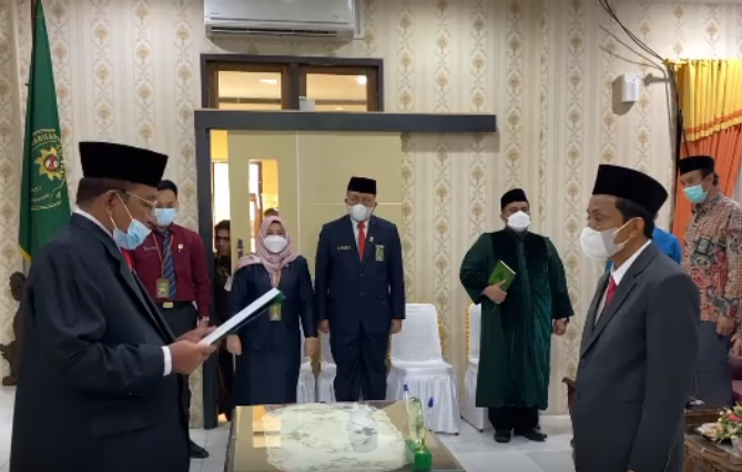 PTA Jambi Laksanakan Pelantikan dan Pengambilan Sumpah Jabatan Sekretaris PTA Jambi