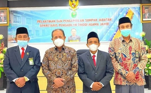 pelantikan sekretaris 2