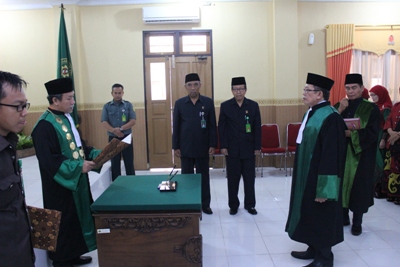 Pengambilan Sumpah Jabatan dan Pelantikan Wakil Ketua PTA Jambi