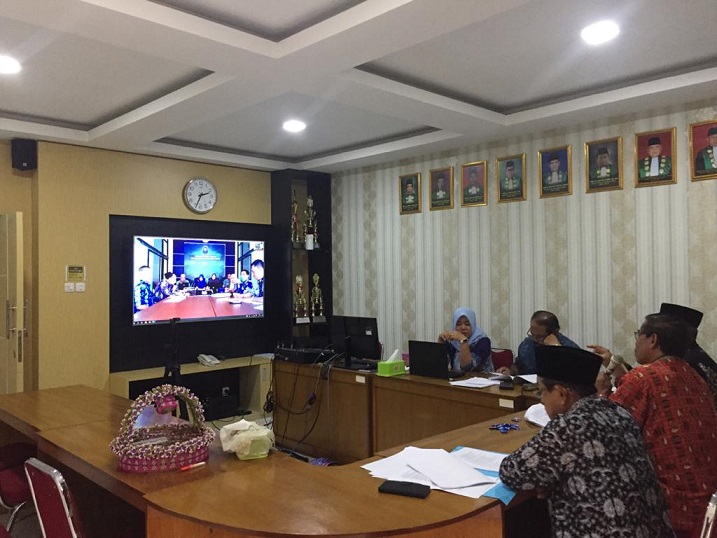 PTA Jambi Melaksanakan Pendampingan Zona Integritas ke Pangadilan Agama Sewilayah menggunakan Teleconference