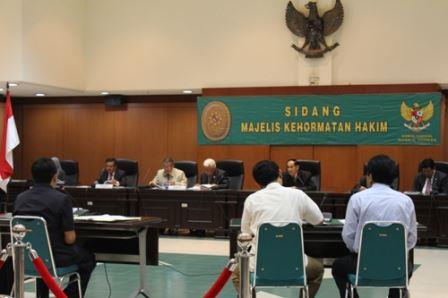 Hakim PN Metro Kena Sanksi, Ini Pesan Wakil Ketua PTA Jambi (13/02)(13/02)