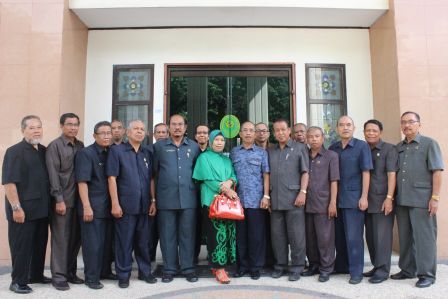 Ketua PTA Samarinda Berkunjung Ke PTA Jambi (03/03)