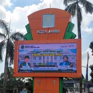 Lebih Dekat ke Masyarakat, PTA Jambi Laksanakan Public Campaign Melalui Vidiotron