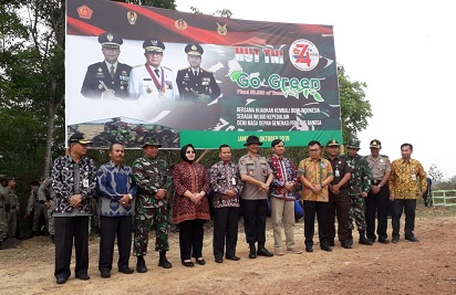 HUT TNI Ke 74 Tahun 2019 Wakil Ketua PTA Jambi Turut serta Taman Pohon di Hutan Kota M. Sabki Kota Jambi