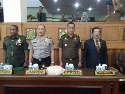 Pengganti Antar Waktu, WAKA PTA Jambi Hadiri Rapat Paripurna Istimewa DPRD Provinsi Jambi 